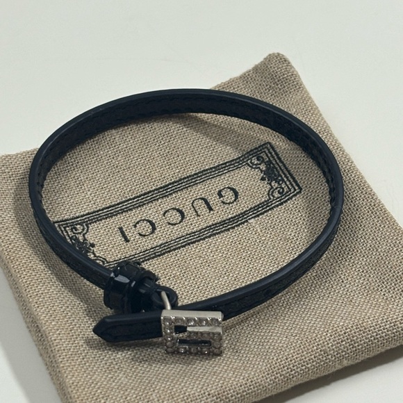 Gucci Leather Crystal Square G Bracelet - Picture 5 of 8